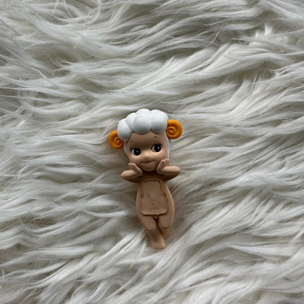 Sonny Angel Sheep hipper